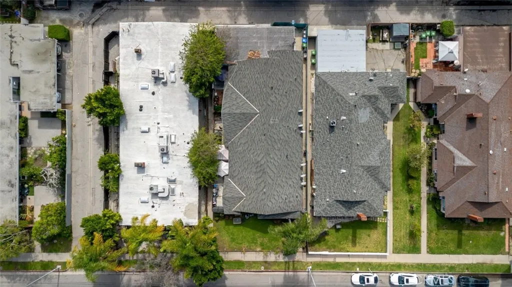 12806 Oxnard Street, North Hollywood, California 91606 home-pic-22