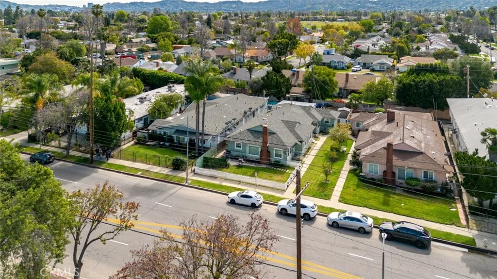 12806 Oxnard Street, North Hollywood, California 91606 home-pic-20