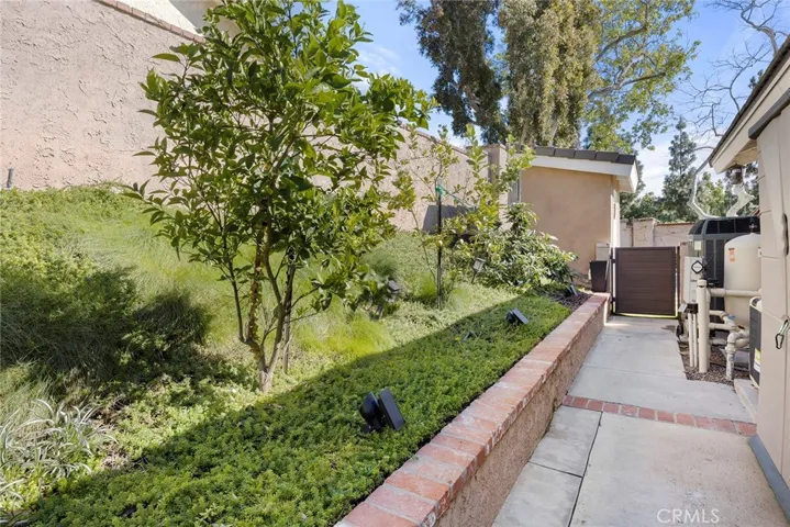 20188 Paseo Lorenzo, Yorba Linda, California 92886