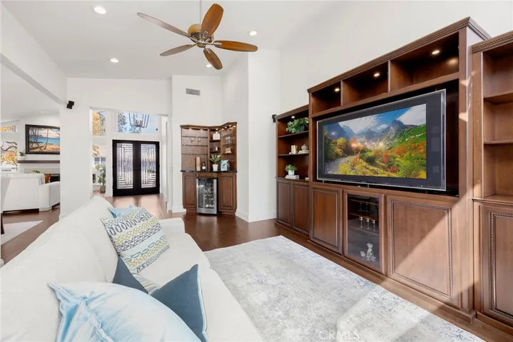 20188 Paseo Lorenzo, Yorba Linda, California 92886