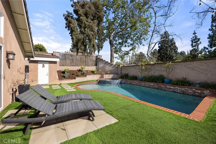 20188 Paseo Lorenzo, Yorba Linda, California 92886