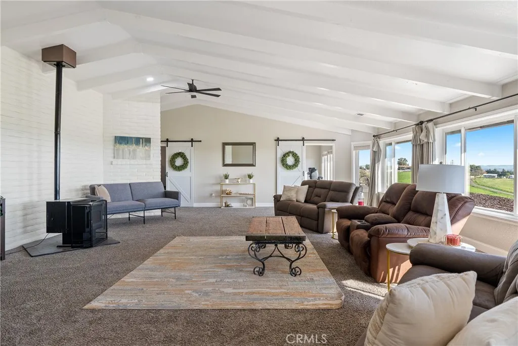 2245 Rancho Lomas Way, San Miguel, California 93451 home-pic-5