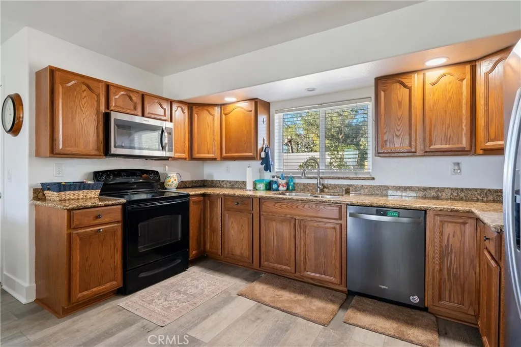 2245 Rancho Lomas Way, San Miguel, California 93451 home-pic-27