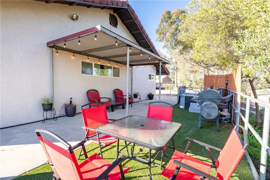 2245 Rancho Lomas Way, San Miguel, California 93451 home-pic-34