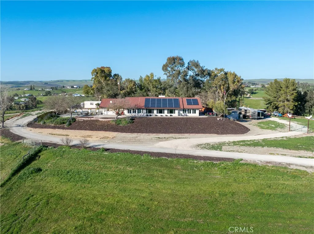 2245 Rancho Lomas Way, San Miguel, California 93451 home-pic-41