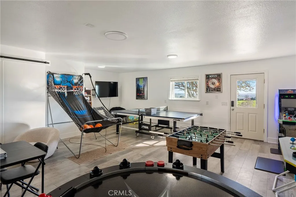 2245 Rancho Lomas Way, San Miguel, California 93451 home-pic-30