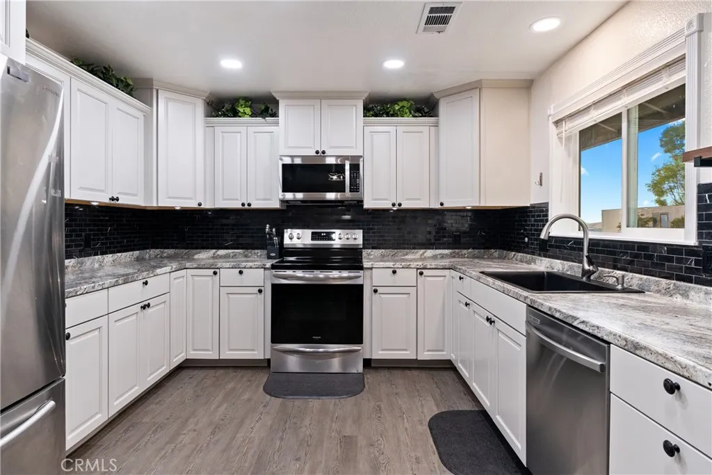 2245 Rancho Lomas Way, San Miguel, California 93451 home-pic-9