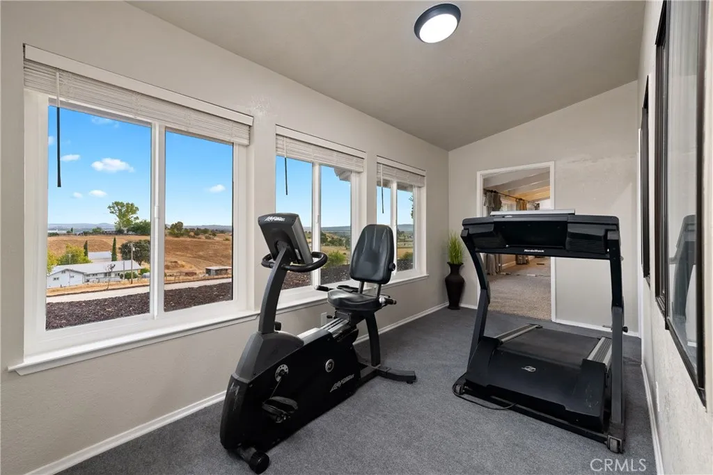 2245 Rancho Lomas Way, San Miguel, California 93451 home-pic-16
