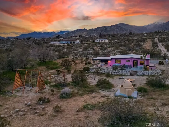 9405 Lanning Lane, Morongo Valley, California 92256