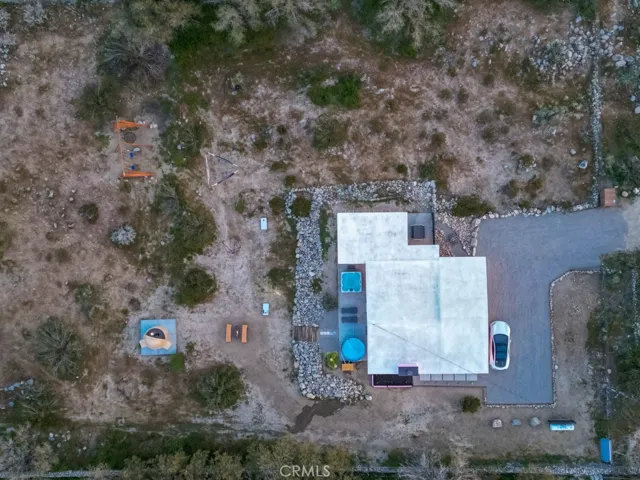 9405 Lanning Lane, Morongo Valley, California 92256