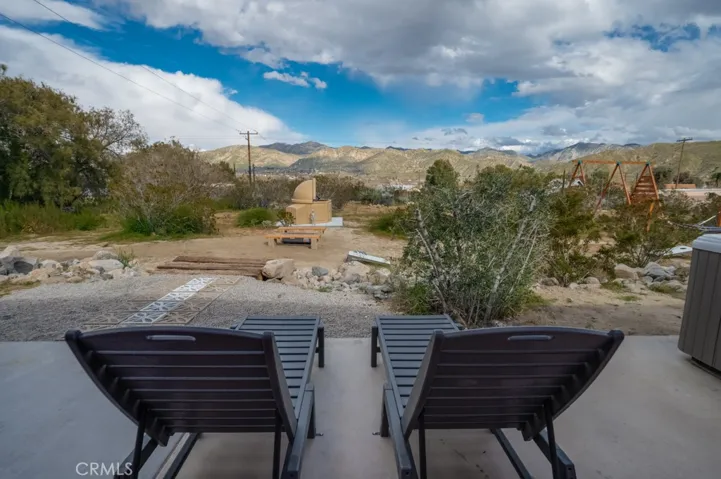 9405 Lanning Lane, Morongo Valley, California 92256