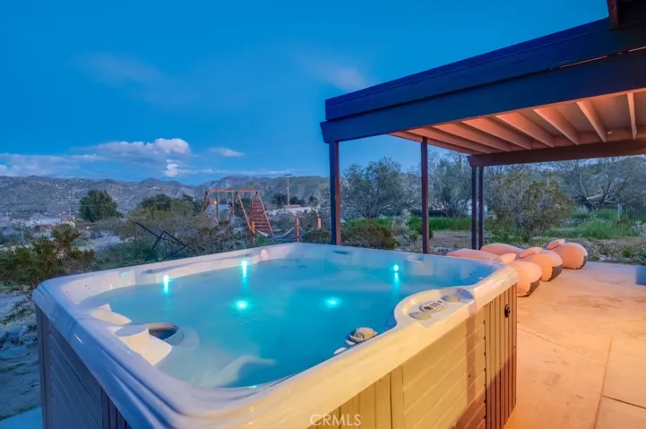 9405 Lanning Lane, Morongo Valley, California 92256