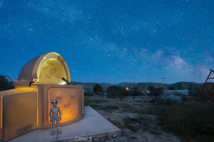 9405 Lanning Lane, Morongo Valley, California 92256