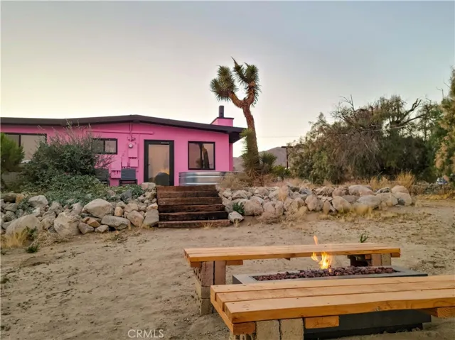 9405 Lanning Lane, Morongo Valley, California 92256