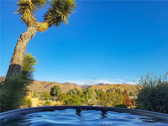 9405 Lanning Lane, Morongo Valley, California 92256