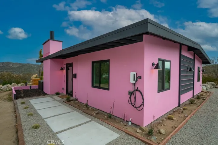9405 Lanning Lane, Morongo Valley, California 92256