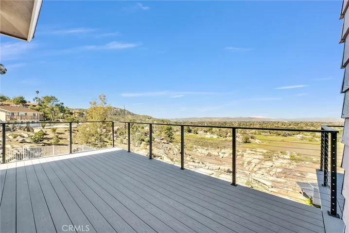 Newer cable railing all around this deck.  You can see for miles and miles!!!  Unobstructed panoramic views!