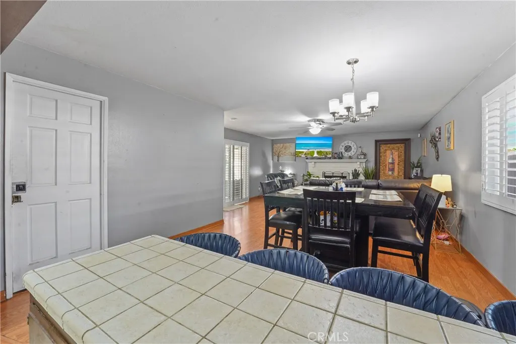 26407 Liberty Drive, Hemet, California 92544 home-pic-10