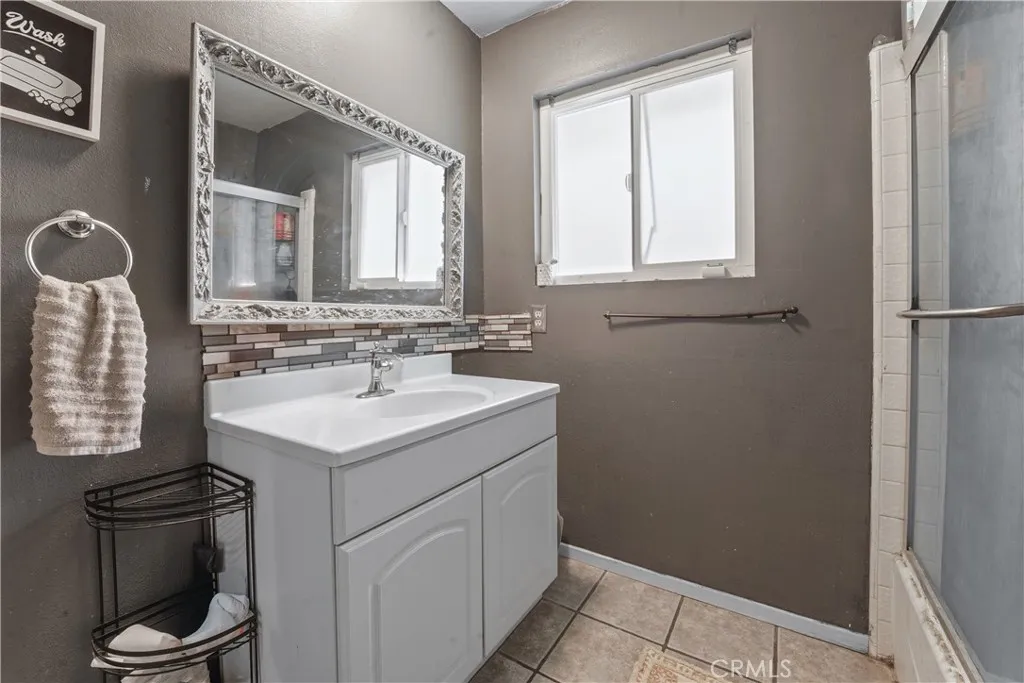 26407 Liberty Drive, Hemet, California 92544 home-pic-21