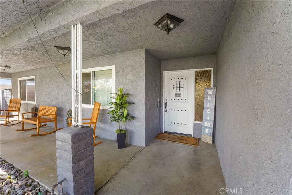 26407 Liberty Drive, Hemet, California 92544 home-pic-3