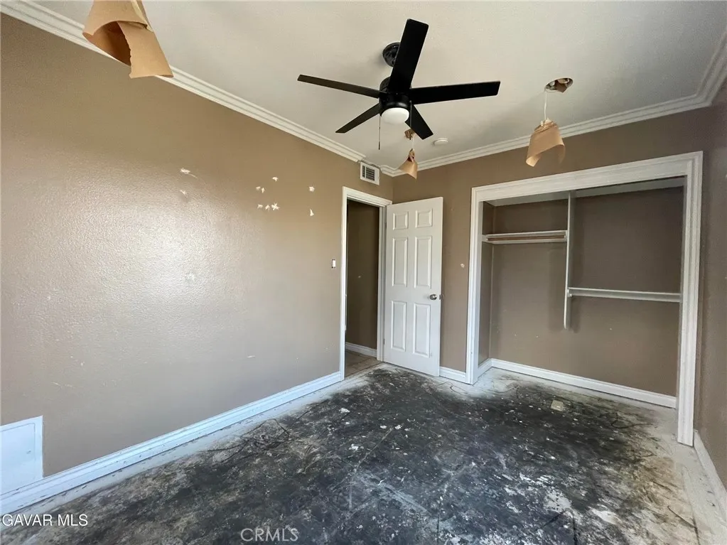 309 E Avenue J13, Lancaster, California 93535 home-pic-7