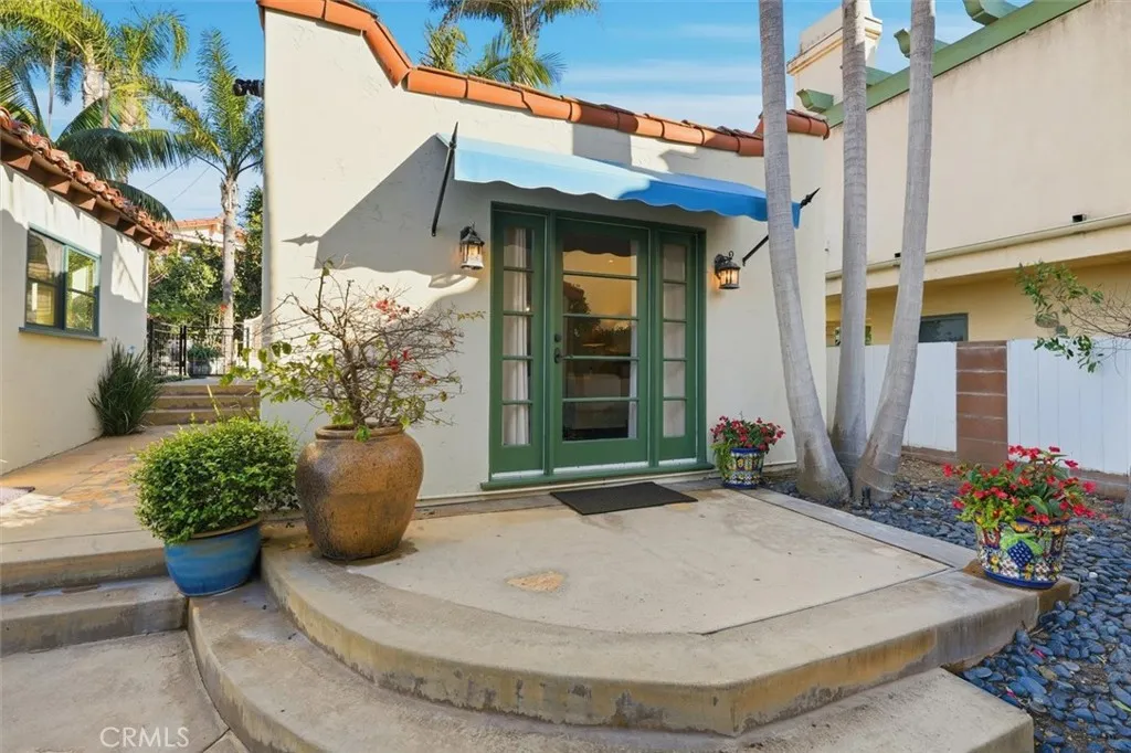 616 S Gertruda Avenue, Redondo Beach, California 90277 home-pic-54