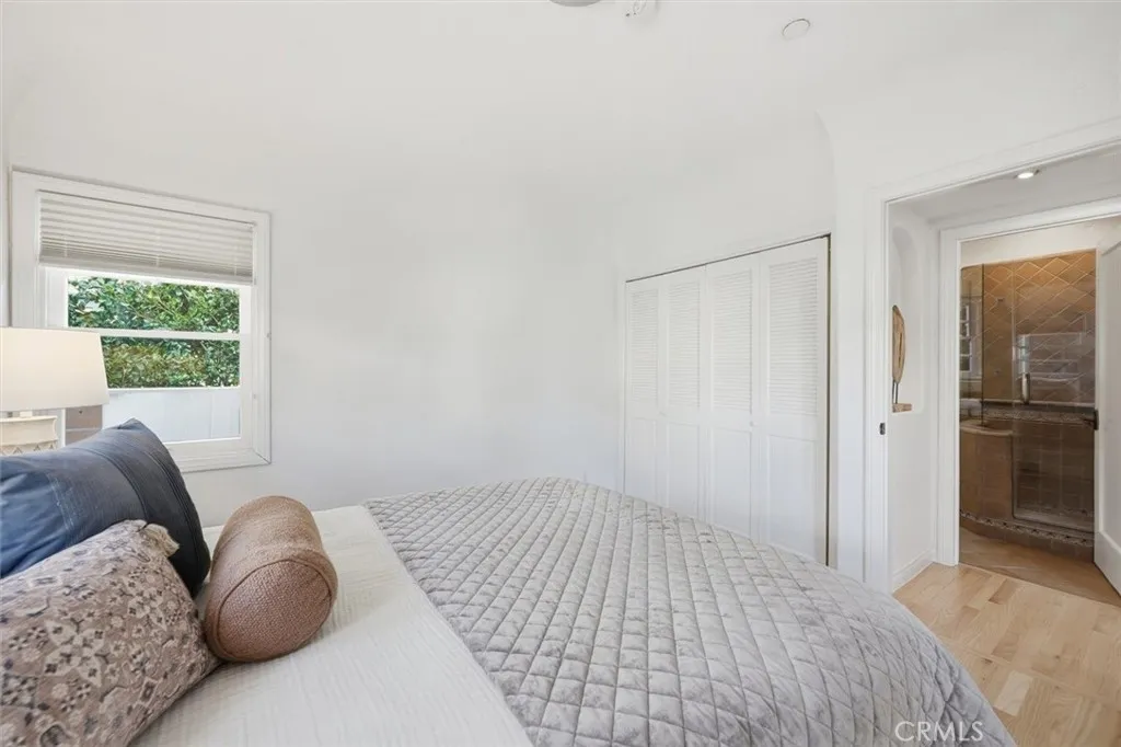 616 S Gertruda Avenue, Redondo Beach, California 90277 home-pic-25