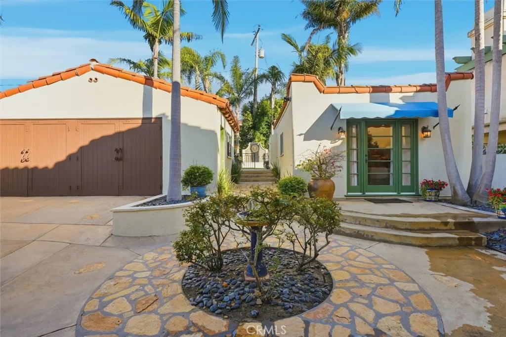 616 S Gertruda Avenue, Redondo Beach, California 90277 home-pic-53