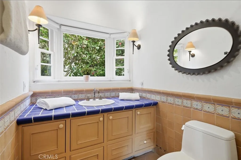 616 S Gertruda Avenue, Redondo Beach, California 90277 home-pic-27