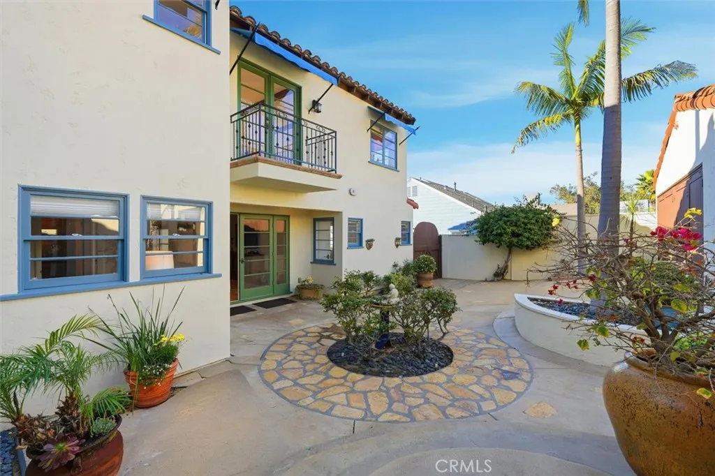 616 S Gertruda Avenue, Redondo Beach, California 90277 home-pic-60