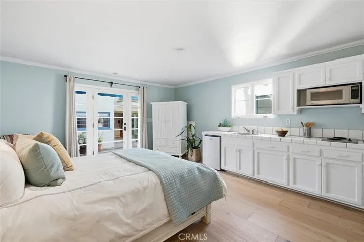616 S Gertruda Avenue, Redondo Beach, California 90277