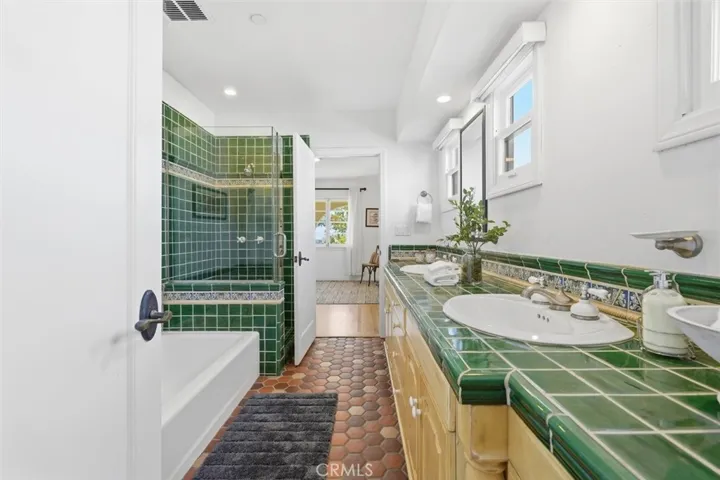 616 S Gertruda Avenue, Redondo Beach, California 90277