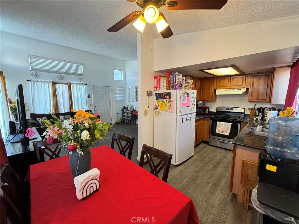 Unit B Kitchen/ Dining