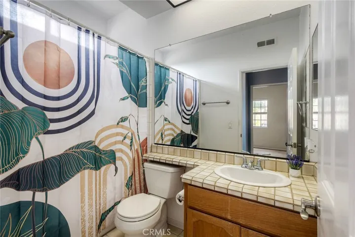 Upstairs Guest Bath