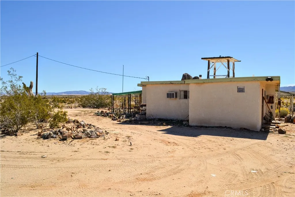 4040 Peter Rabbit, Twentynine Palms, California 92277 home-pic-23