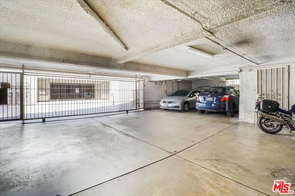903 New Depot Street 12a, Los Angeles, California 90012 home-pic-27