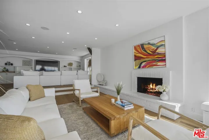 Multiple spaces for living