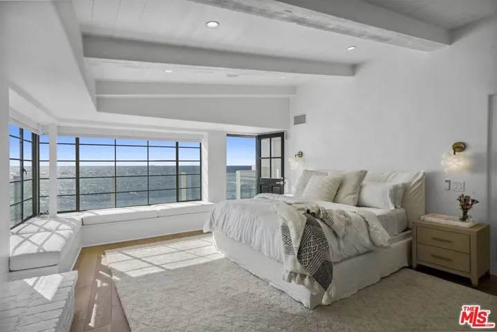 Horizon views, dreamy mornings