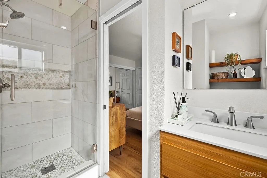 17401 Jefferson Lane, Huntington Beach, California 92647 home-pic-27