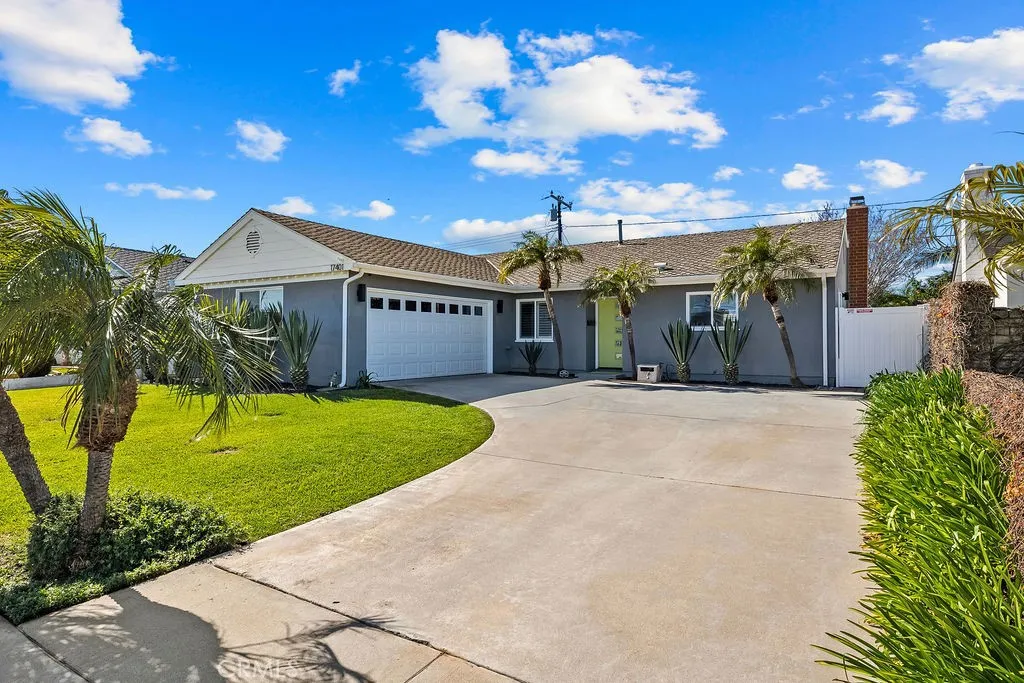 17401 Jefferson Lane, Huntington Beach, California 92647 home-pic-4