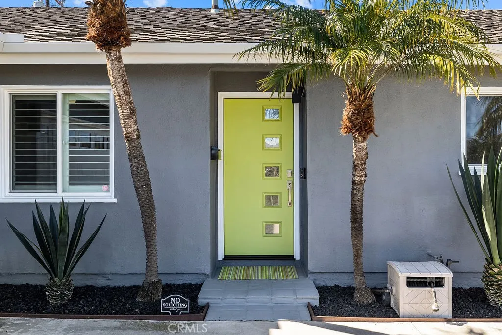 17401 Jefferson Lane, Huntington Beach, California 92647 home-pic-5