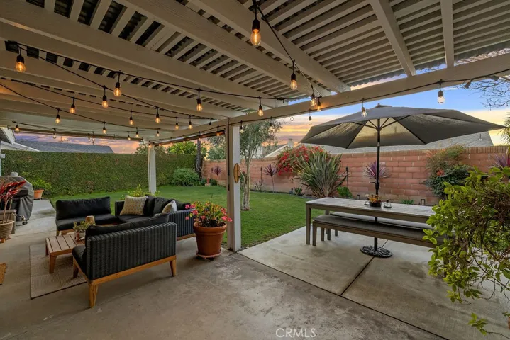 Sky & Block wall has been digitally enhanced