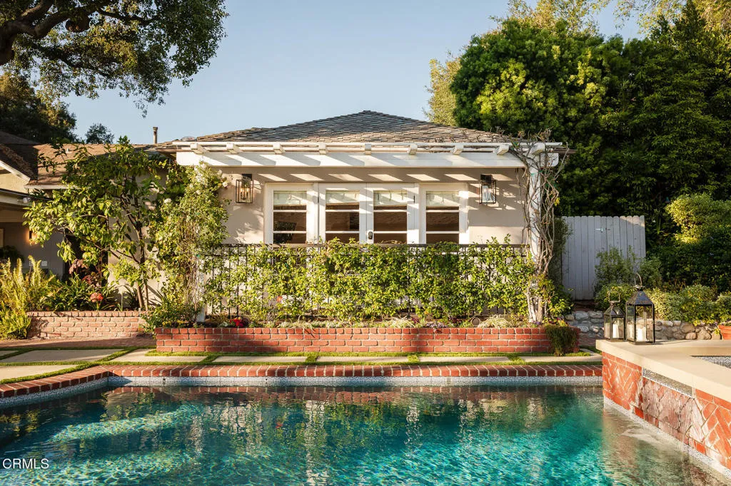 154 S Arroyo Boulevard, Pasadena, California 91105 home-pic-20