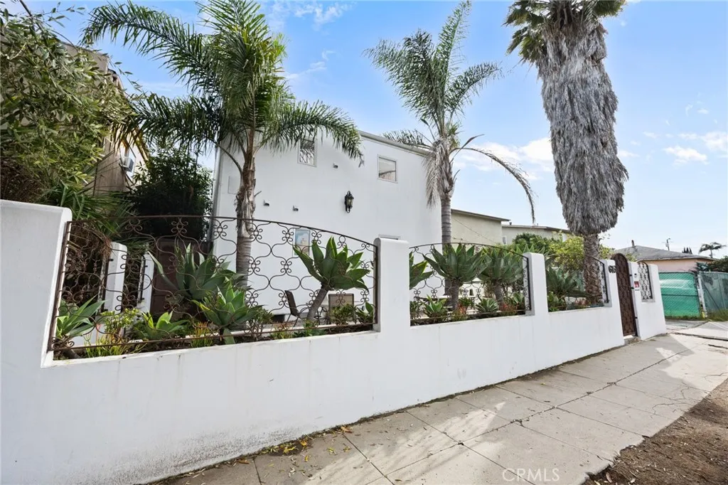 616 Sunset, Venice, California 90291 — photo 5