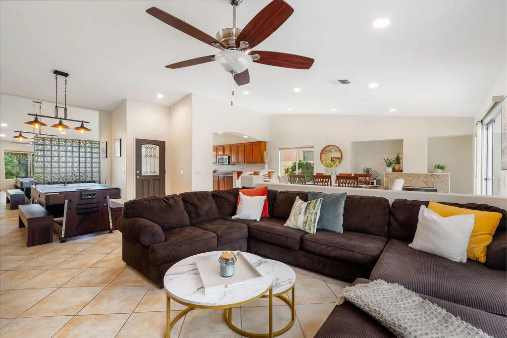 47845 Via Jardin, La Quinta, California 92253 home-pic-10