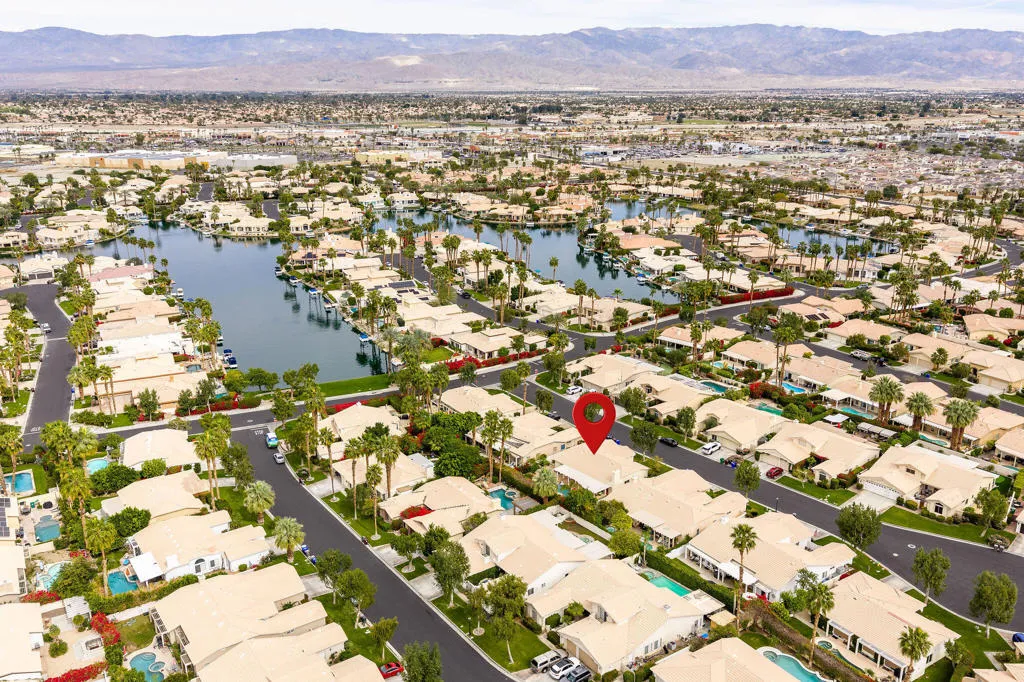 47845 Via Jardin, La Quinta, California 92253 home-pic-52
