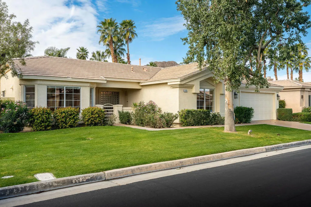 47845 Via Jardin, La Quinta, California 92253 home-pic-2