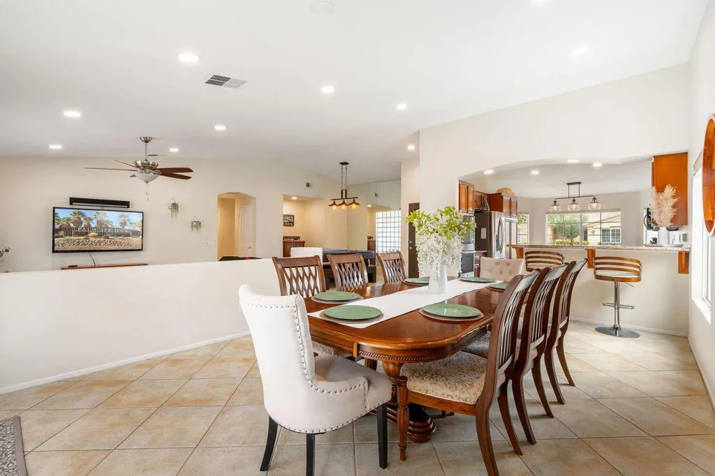 47845 Via Jardin, La Quinta, California 92253 home-pic-13