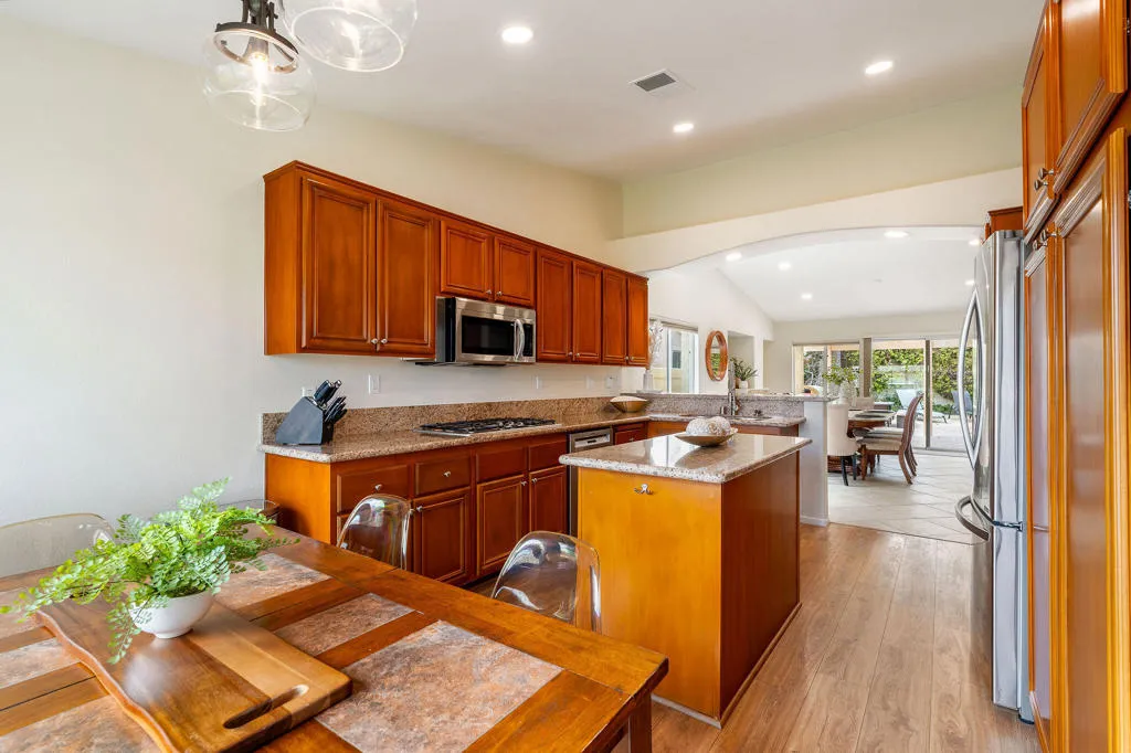 47845 Via Jardin, La Quinta, California 92253 home-pic-16