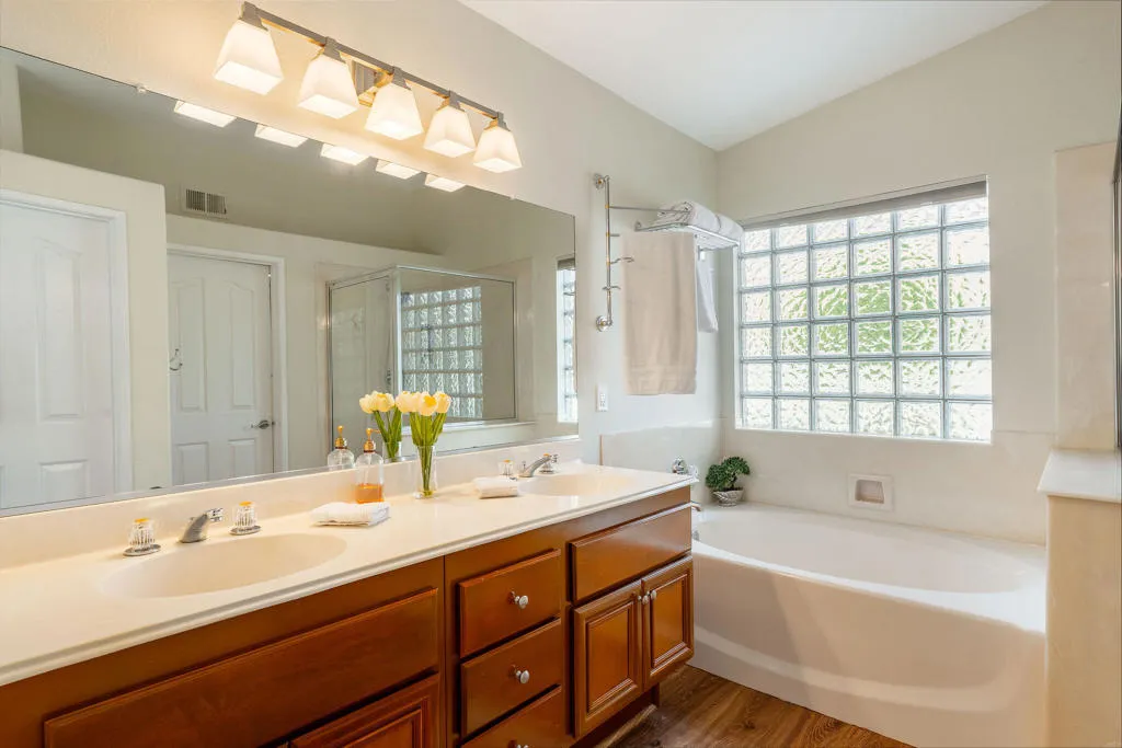 47845 Via Jardin, La Quinta, California 92253 home-pic-24
